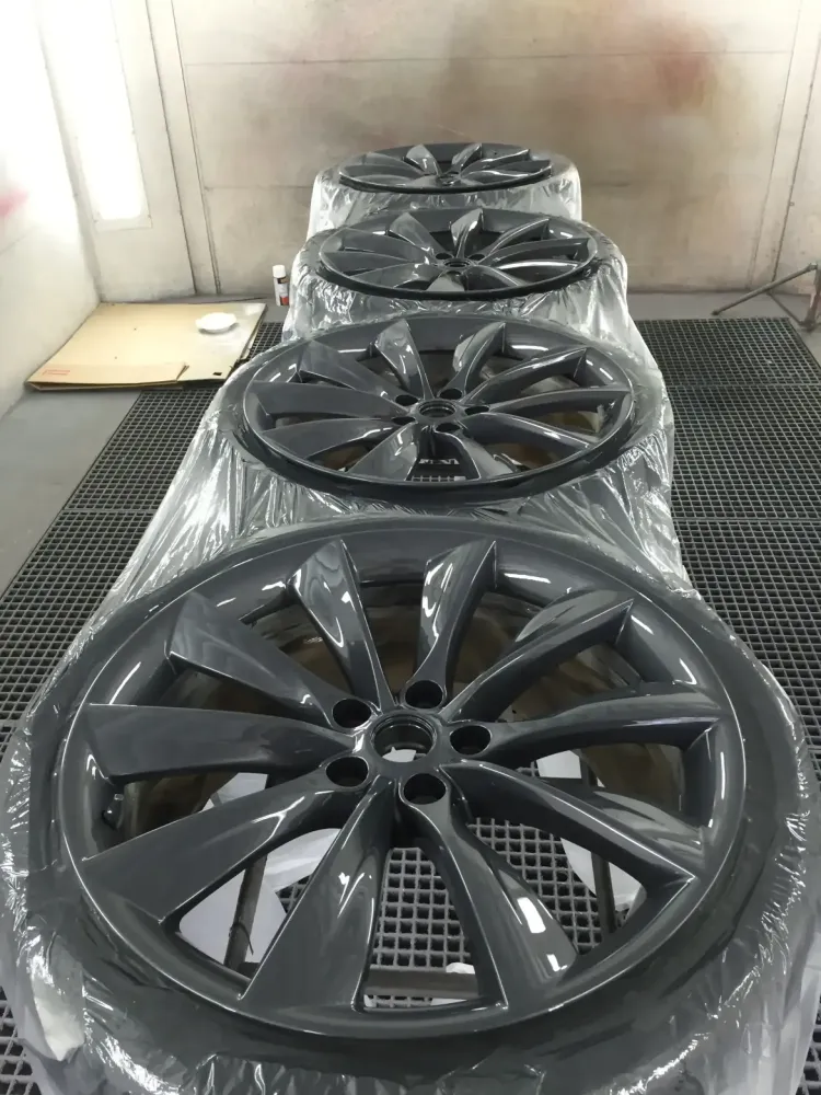 Tesla – Peinture de jantes (10)