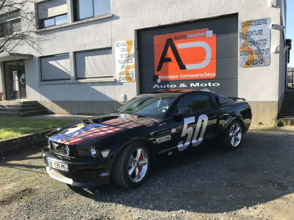Mustang – Aérographie drapeau américain & aigle-53