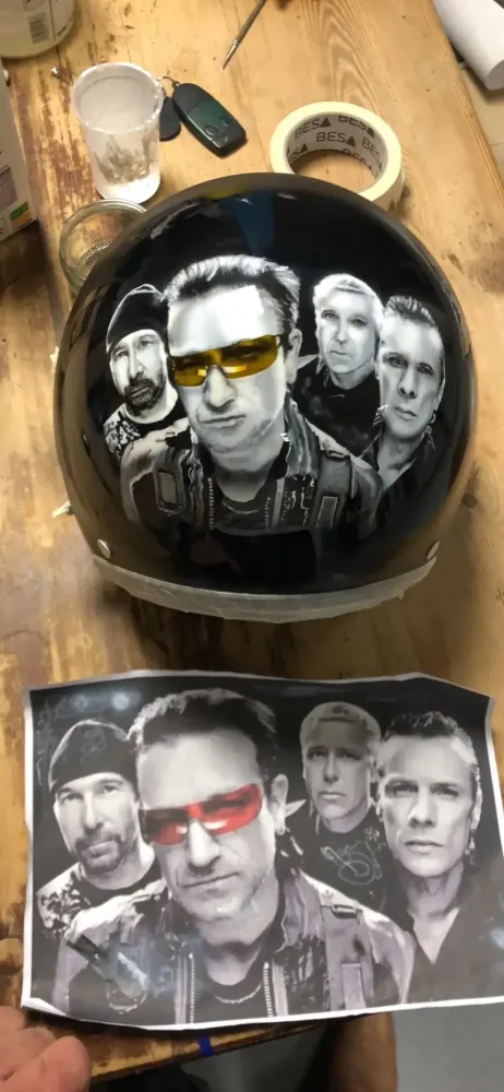 Casque – Aérographie portraits U2 (3)