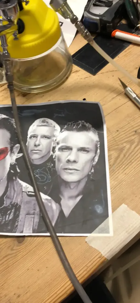 Casque – Aérographie portraits U2 (2)