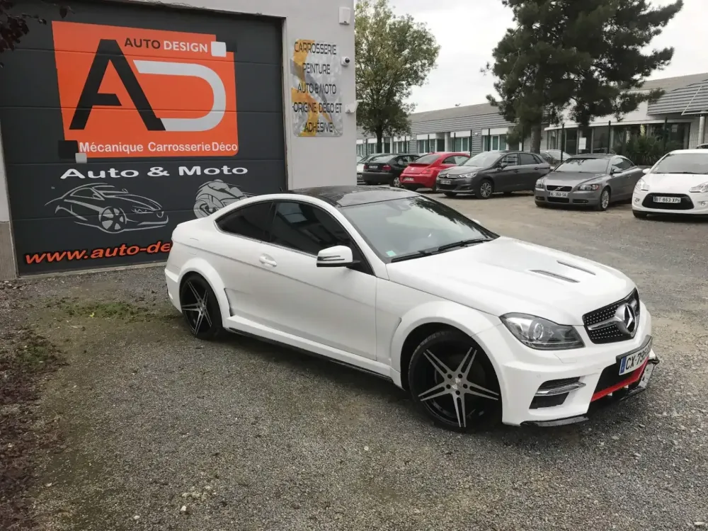 Mercedes Coupé C250 – Kit Black Series AMG-30