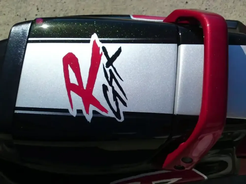 Suzuki GSXR 1100 – Peinture personnalisée (11)