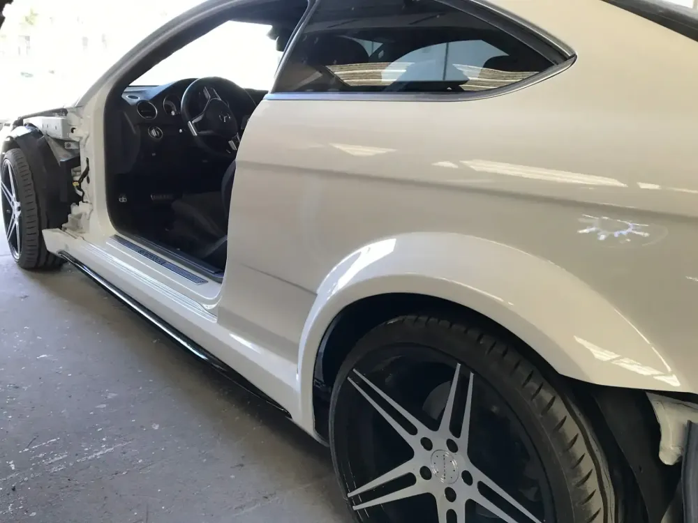 Mercedes Coupé C250 – Kit Black Series AMG-6