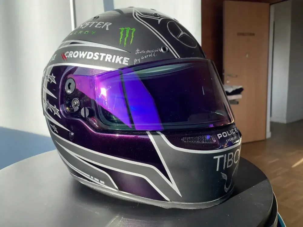 Casque Hamilton Mercedes 2021 – Noir mat & violet (35)