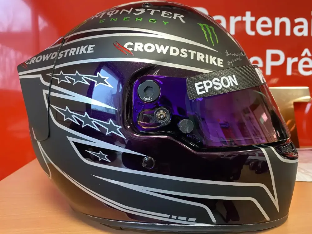 Casque Hamilton Mercedes 2021 – Noir mat & violet (19)