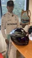 Casque Hamilton Mercedes 2021 – Noir mat & violet