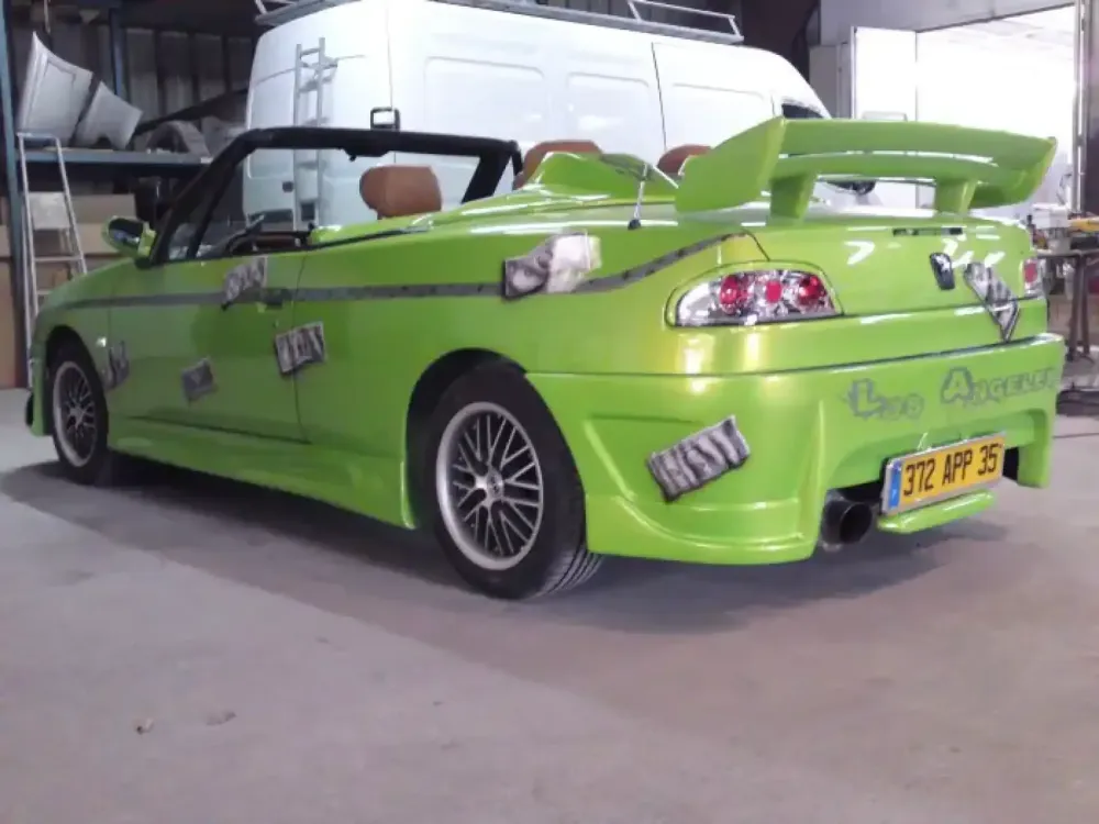 Peugeot 306 – Peinture candy, déco dollar-5