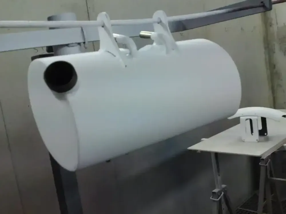 Harley Davidson – Peinture orange candy & paillettes or (13)