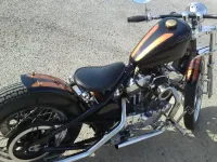 Harley Davidson – Peinture orange candy & paillettes or (1)