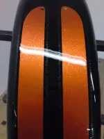 Harley Davidson – Peinture orange candy & paillettes or (24)