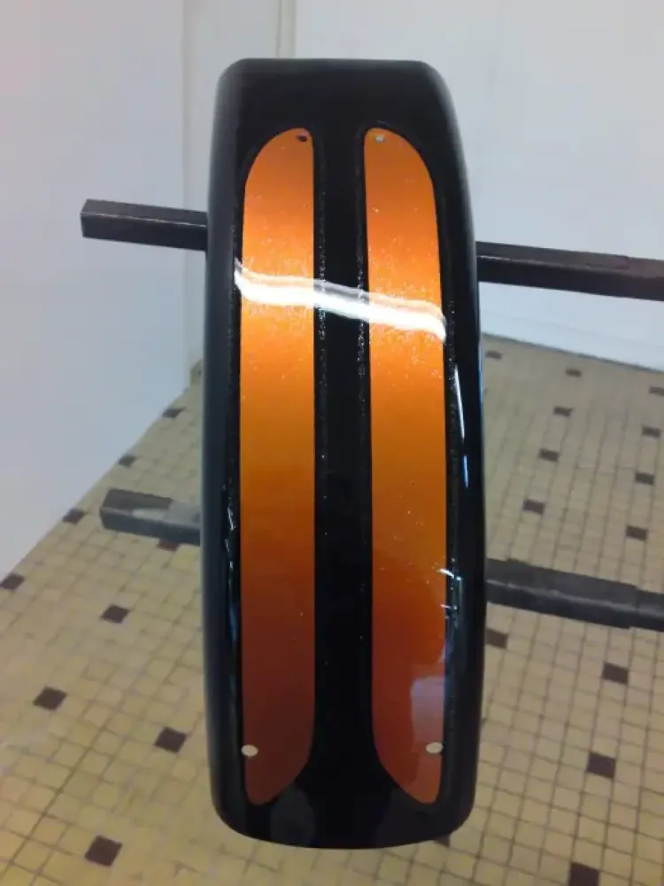 Harley Davidson – Peinture orange candy & paillettes or (18)