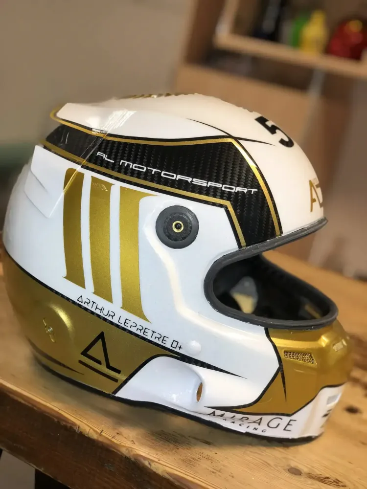 Casque compétition carbone – Or & blanc (26)