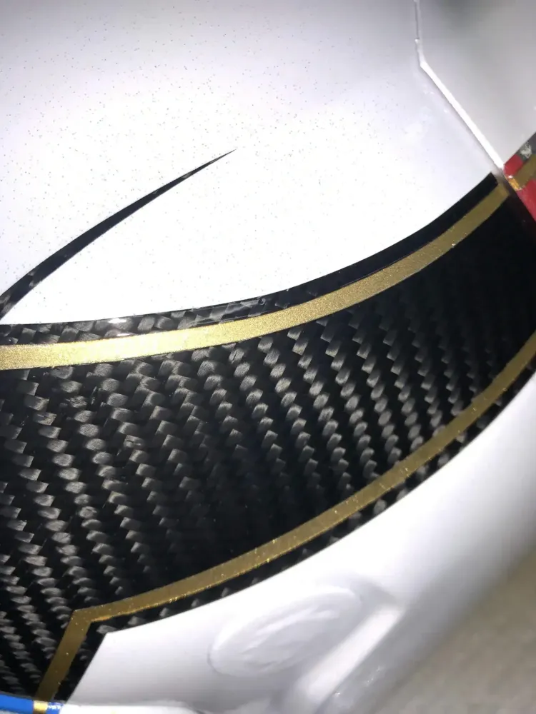 Casque compétition carbone – Or & blanc (7)