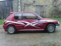 Peugeot 205 – Tuning complet & peinture déco (13)