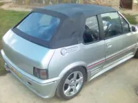 Peugeot 205 cabriolet – Grise (5)