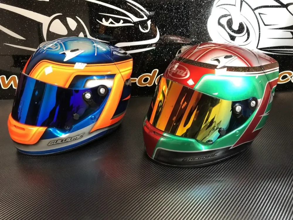Casques karting – Aérographie (Nantes / Saint-Herblain 44)