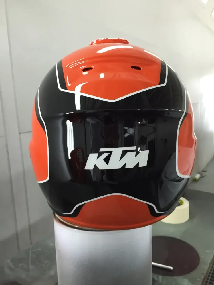 Casque moto KTM – Peinture personnalisée 10