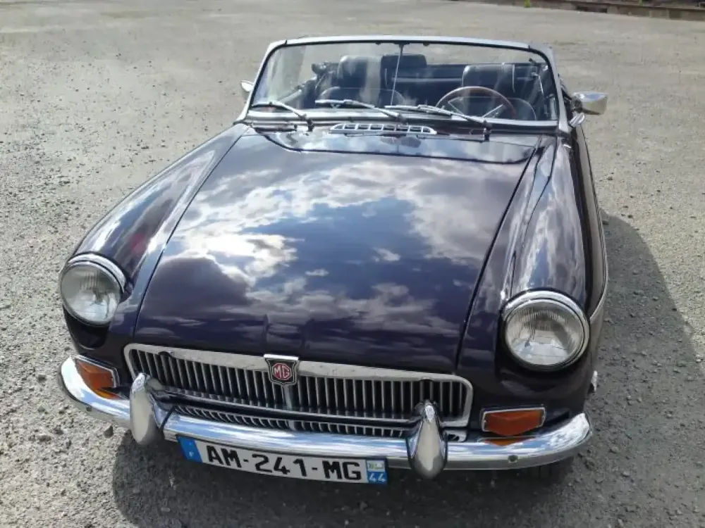 MG B – Restauration complète, changement de couleur (Nantes  Châteaubriant 44) (3)