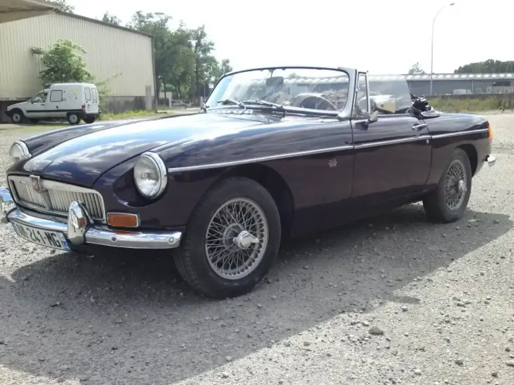 MG B – Restauration complète, changement de couleur (Nantes  Châteaubriant 44) (8)