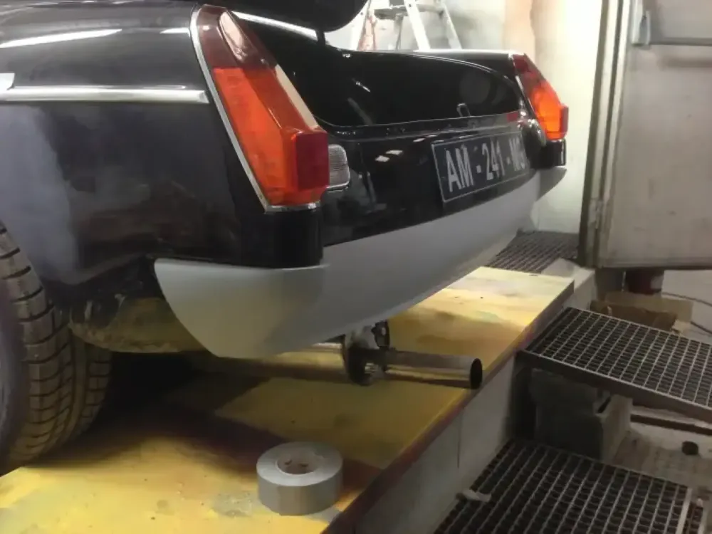 MG B – Restauration complète, changement de couleur (Nantes  Châteaubriant 44) (20)