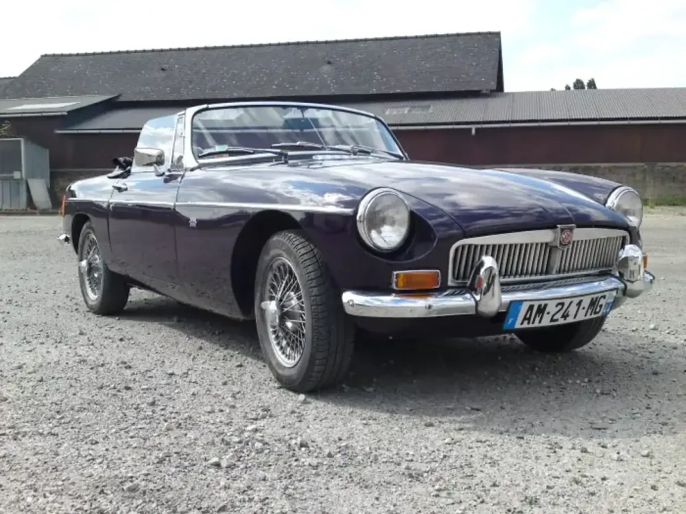 MG B – Restauration complète, changement de couleur (Nantes  Châteaubriant 44) (22)