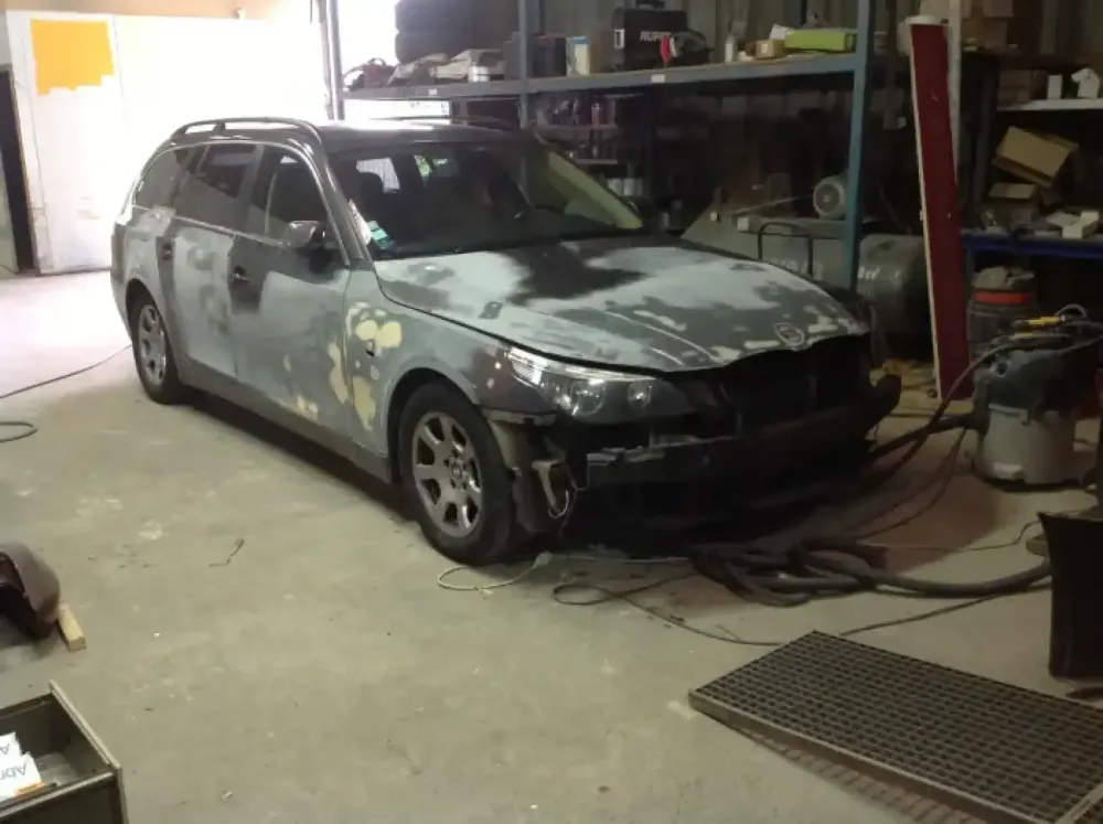 BMW 525 TDS Break – Carrosserie peinture (Nantes  Saint-Herblain 44) (2)