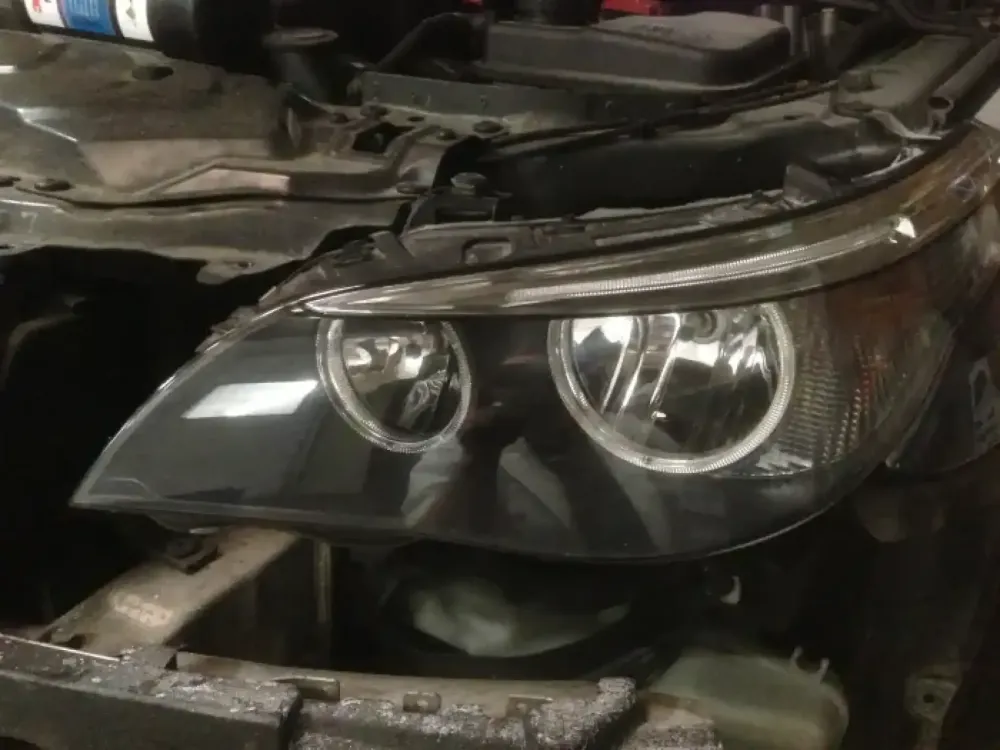 BMW 525 TDS Break – Carrosserie peinture (Nantes  Saint-Herblain 44) (1)