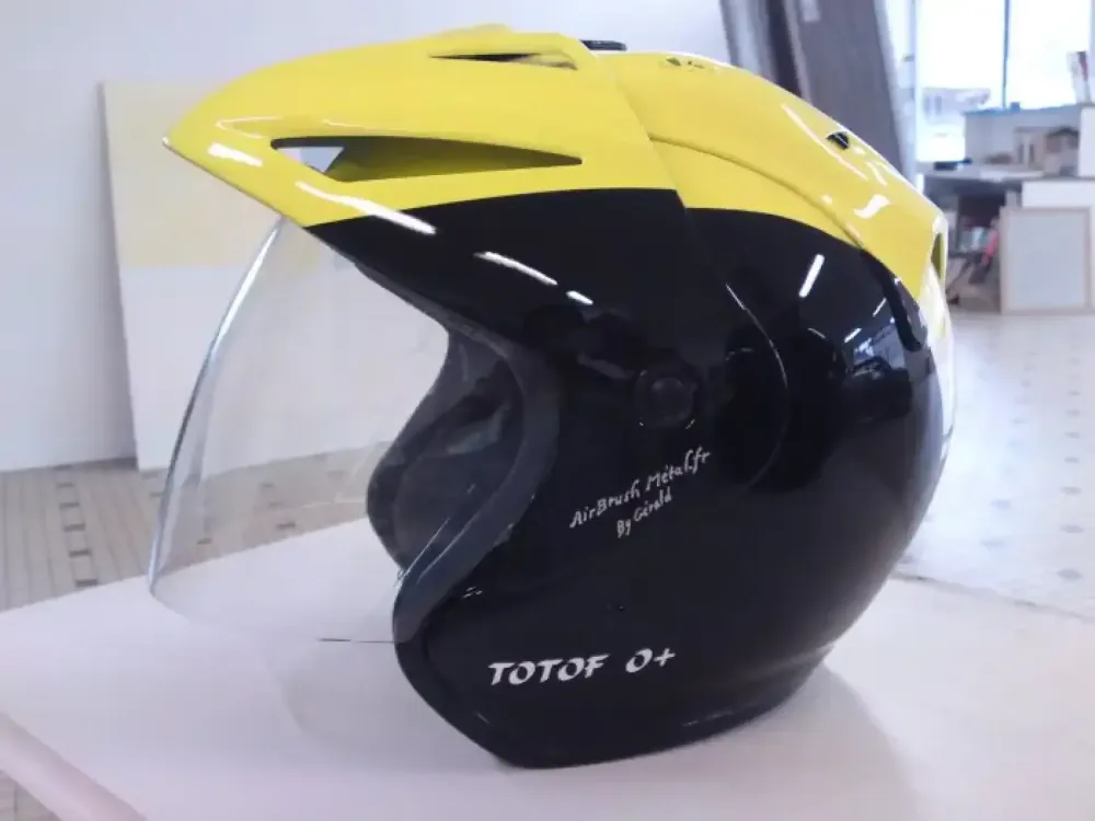 Casque pilote course cycliste 3