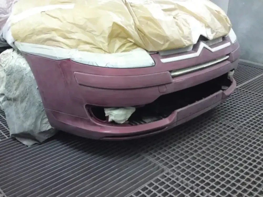 Citroën C4 – Carrosserie peinture (Châteaubriant) (2)