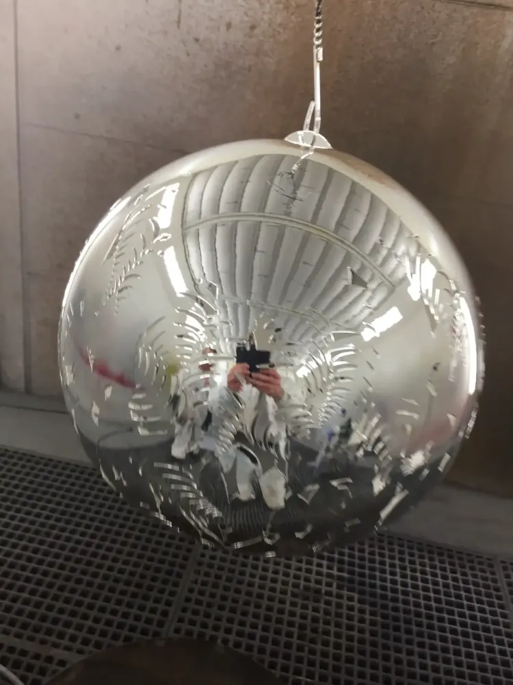 Boules de Noël Yves Rocher Paris 19