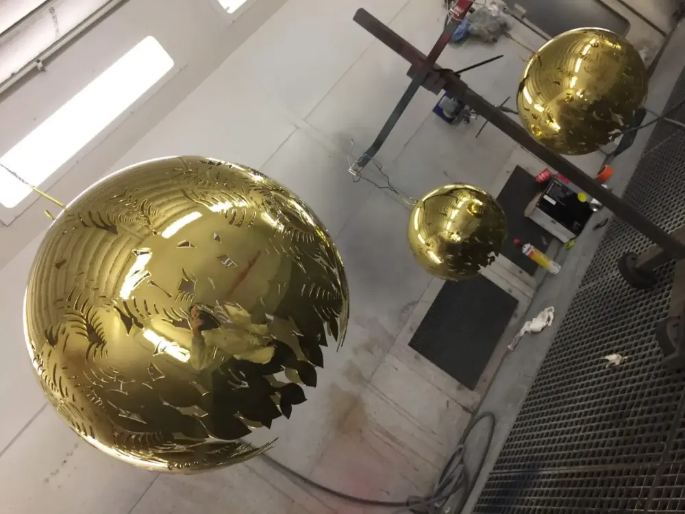 Boules de Noël Yves Rocher Paris 17