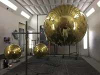 Boules de Noël Yves Rocher Paris 9