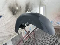 Harley Street Glide – Noir & Candy Red, déco Bar and Shield (2)