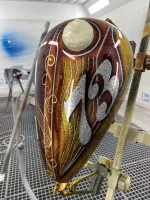 Harley Chopper – Metal flakes, candy et feuilles d’or (2)