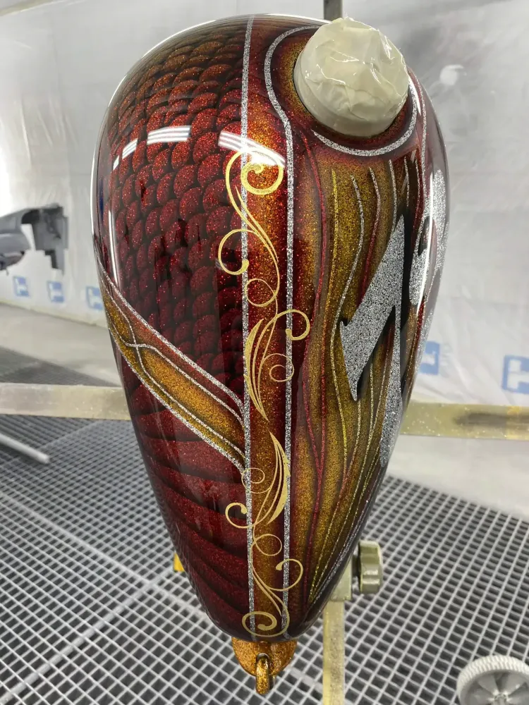 Harley Chopper – Metal flakes, candy et feuilles d’or (7)