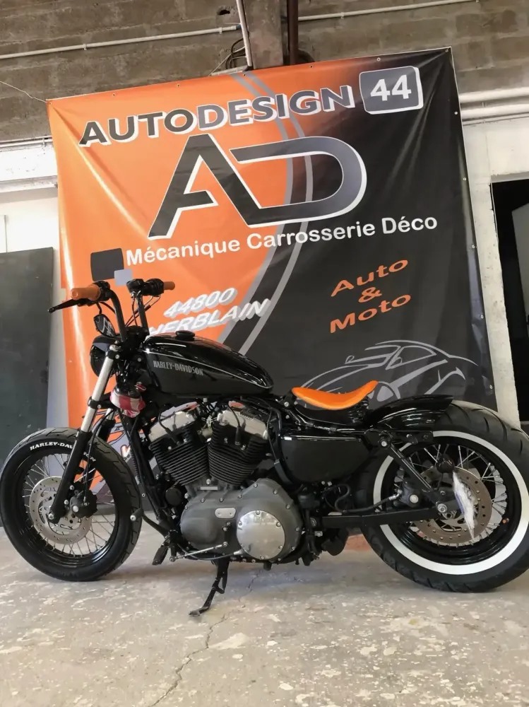 Harley – Déco métal & noir brillant (3)