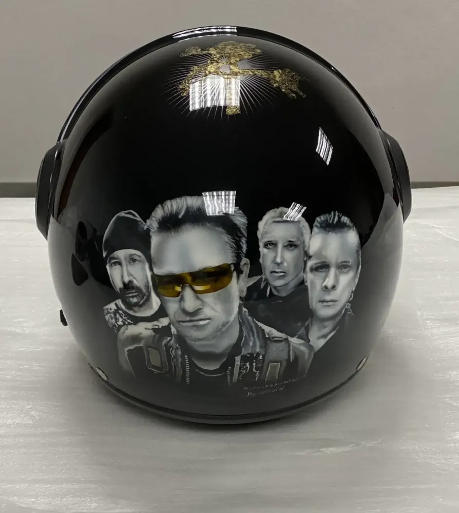 Casque de moto personnalisé