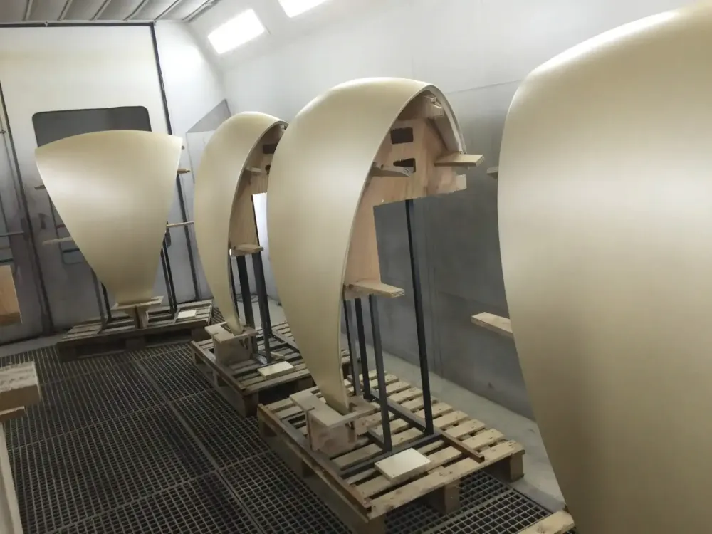 Harmony of the Seas – Rising Tide Bar (16)