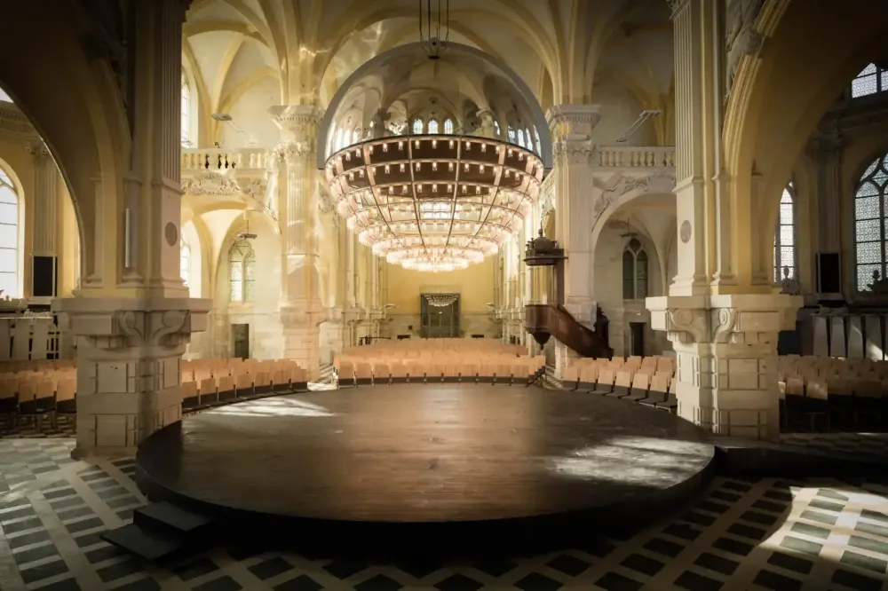 Chromage demi-sphère – Chapelle Corneille, Rouen (16)